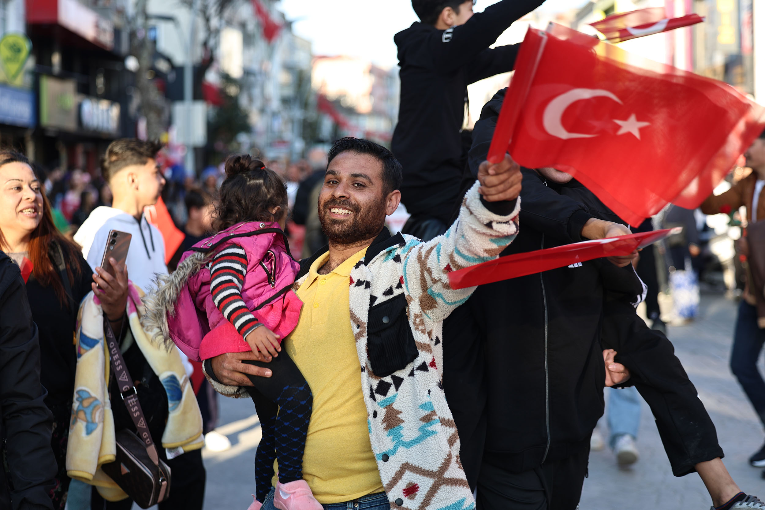 Roman Kültürü Şenliği Sakarya’da rengarenk bir şölene dönüştü