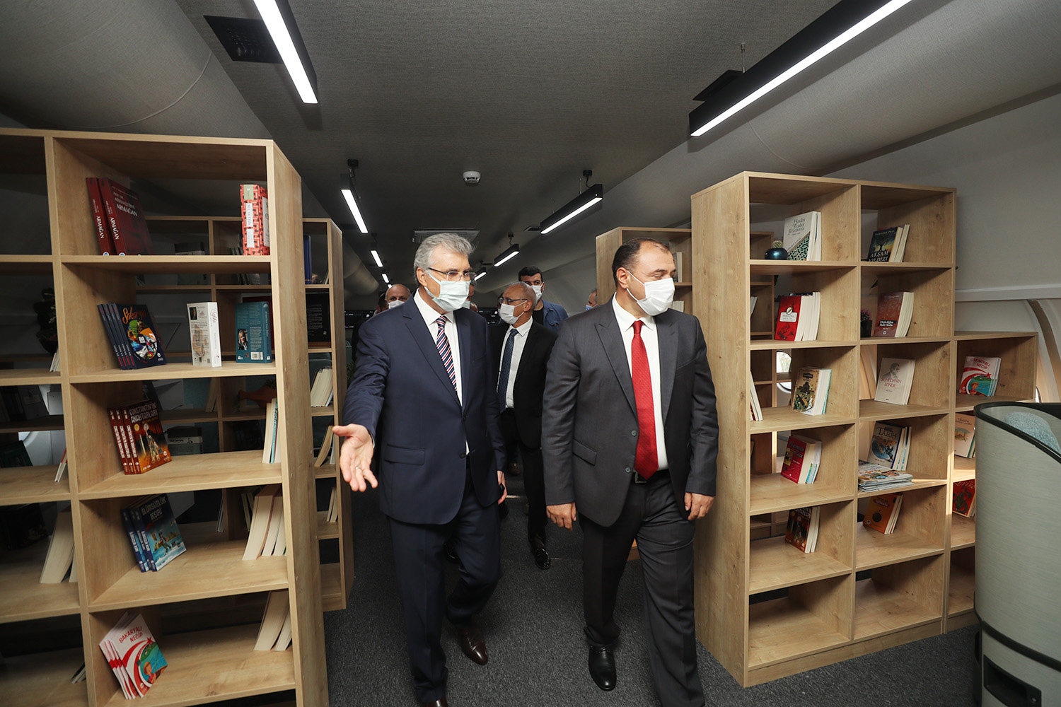 “Büyükşehir Uçak Kıraathanesi şehrin hatıra merkezi olacak”