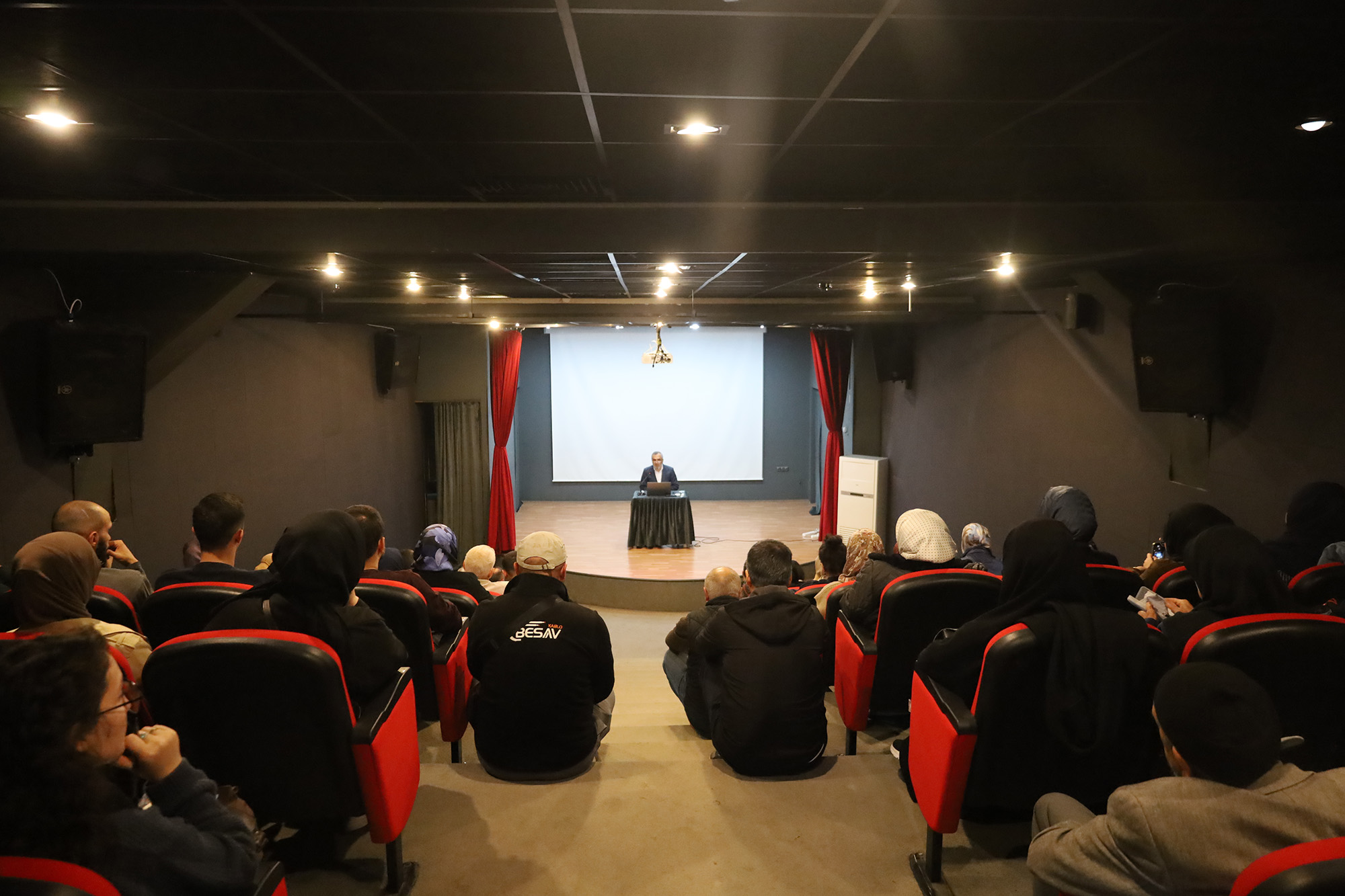 Büyükşehir Akademi’de dolu dolu bir eğitim dönemi geride kaldı