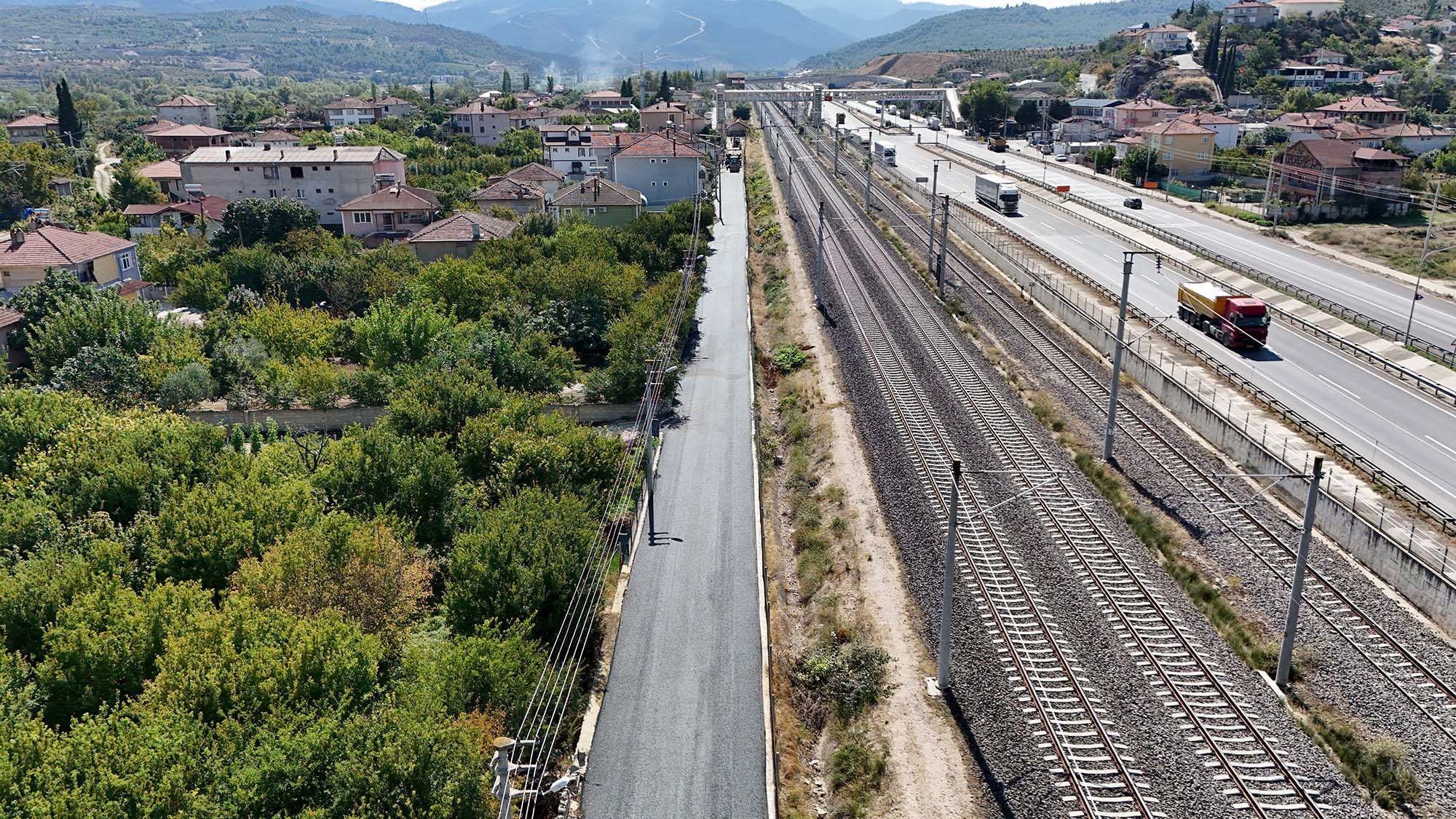 Büyükşehir güzergâhları bir bir yeni yüzüne kavuşturuyor