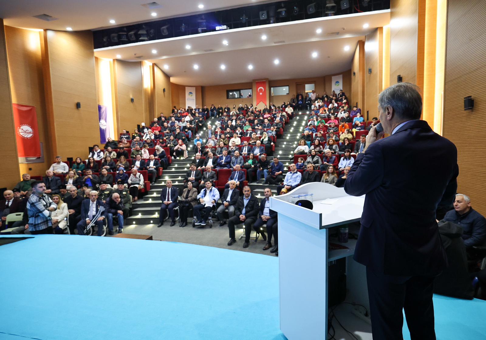 “Özel bireylerimiz gayreti ve azmiyle büyük başarılara imza atıyor”