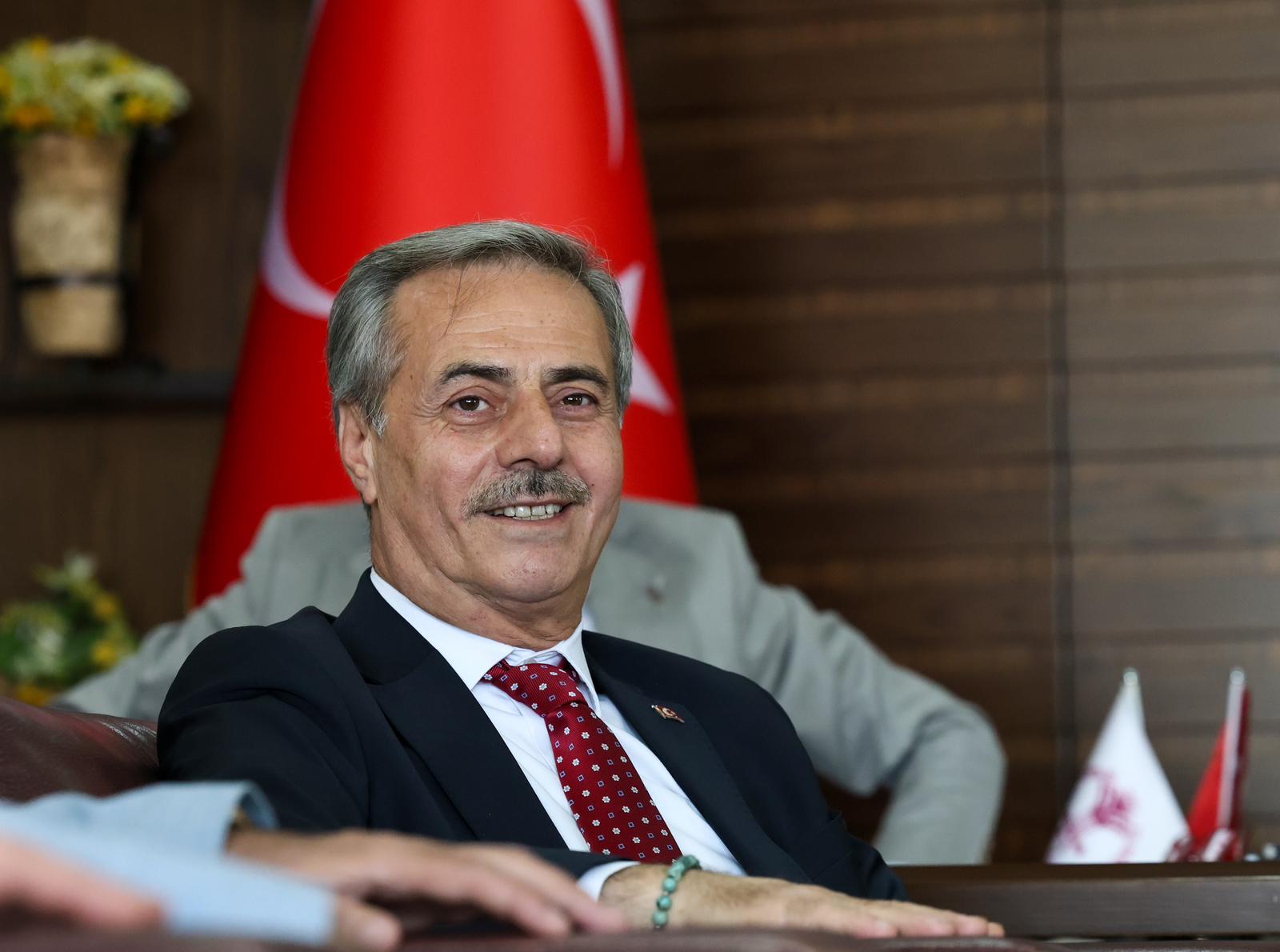 Yusuf Alemdar SESOB’daydı: “Her bir hemşehrimin derdi, bizim ortak meselemizdir”