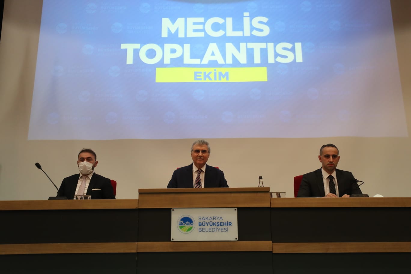 “Sakarya’yı hizmet ve yatırımlarımızla donatıyoruz”