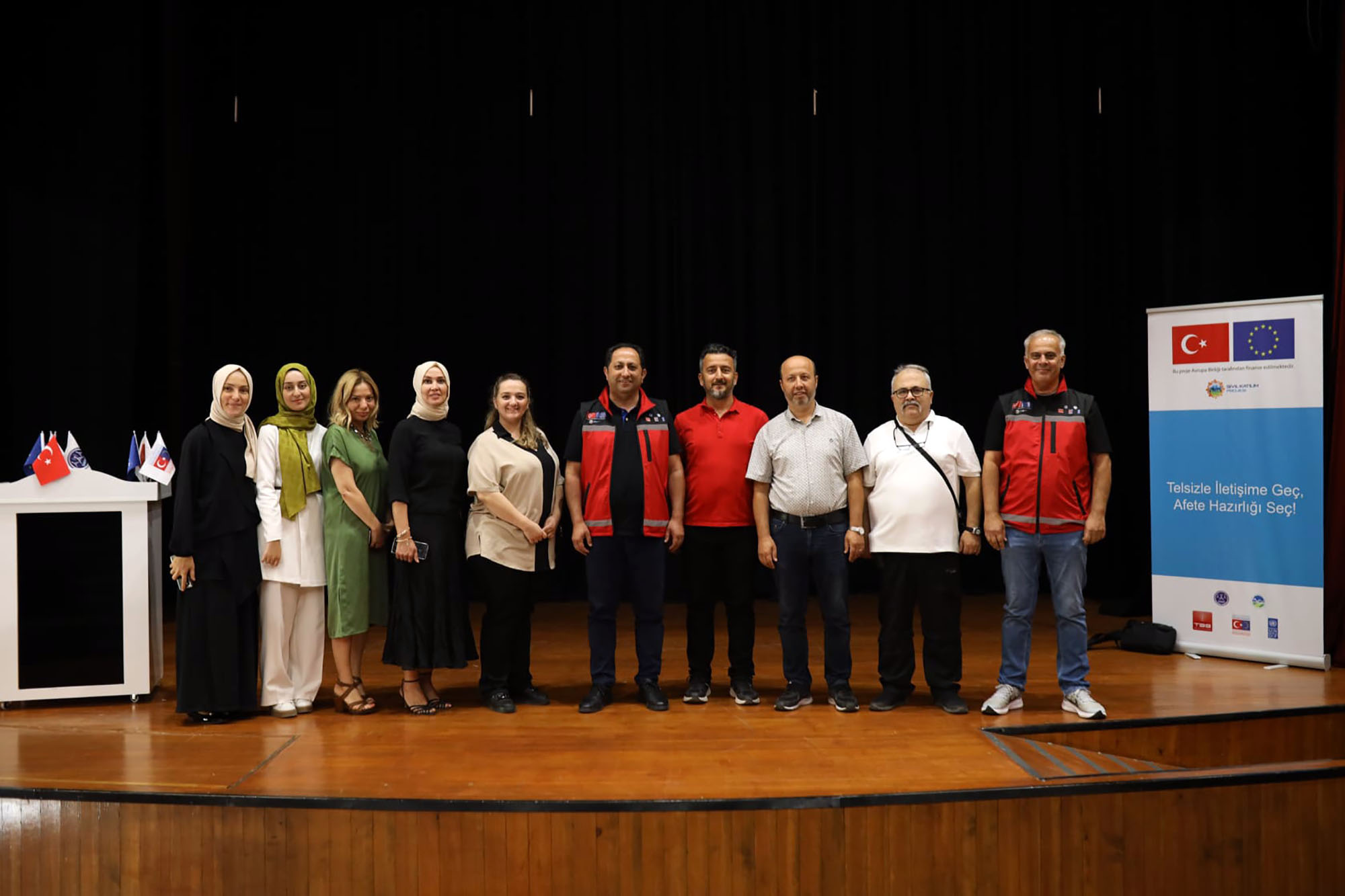 Afet anında ‘bir telsiz sesi’ binlerce kişinin hayatında rol oynayacak