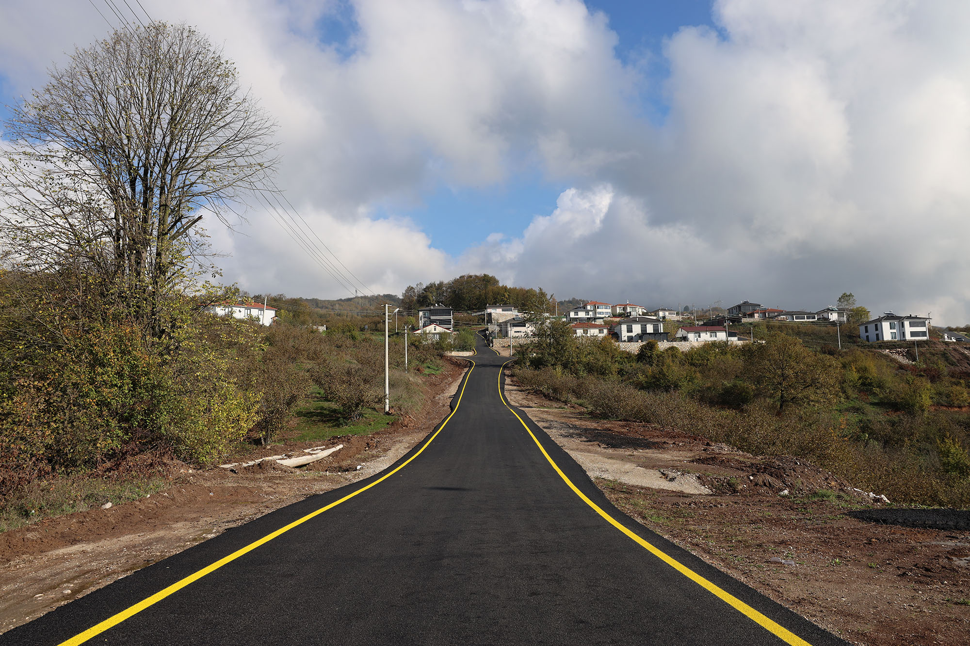 Akyazı’da Beldibi Mahallesi de yeni yüzüne kavuştu