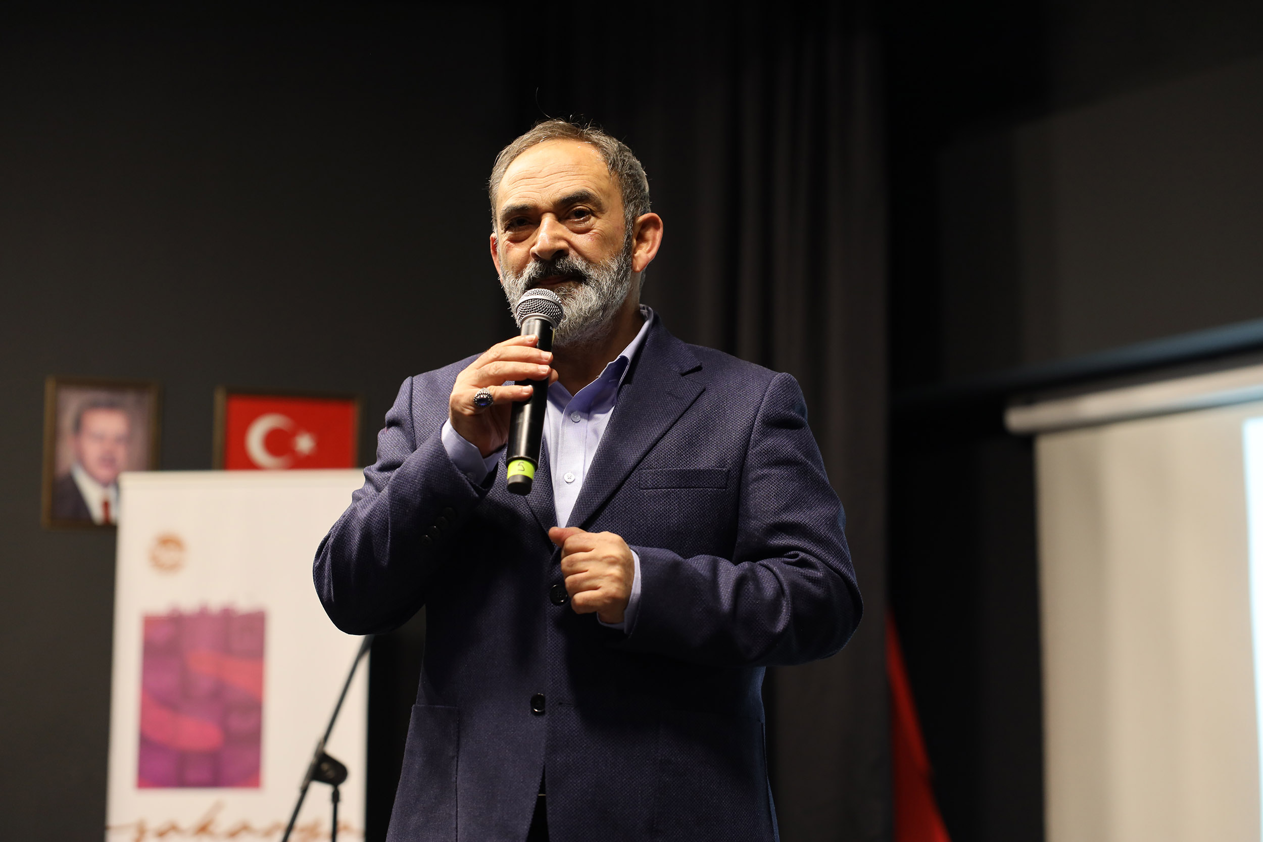 Dursun Ali Erzincanlı Sakarya’da şiirleriyle gönüllere dokundu