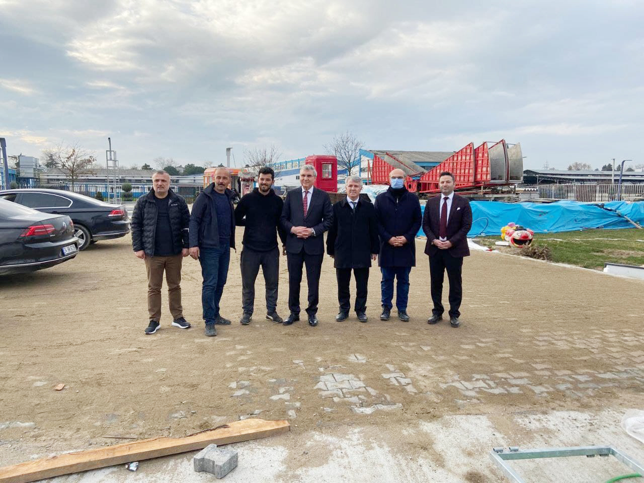 Şehrin yeni lunaparkı Sakarya Park’ta hızla yükseliyor