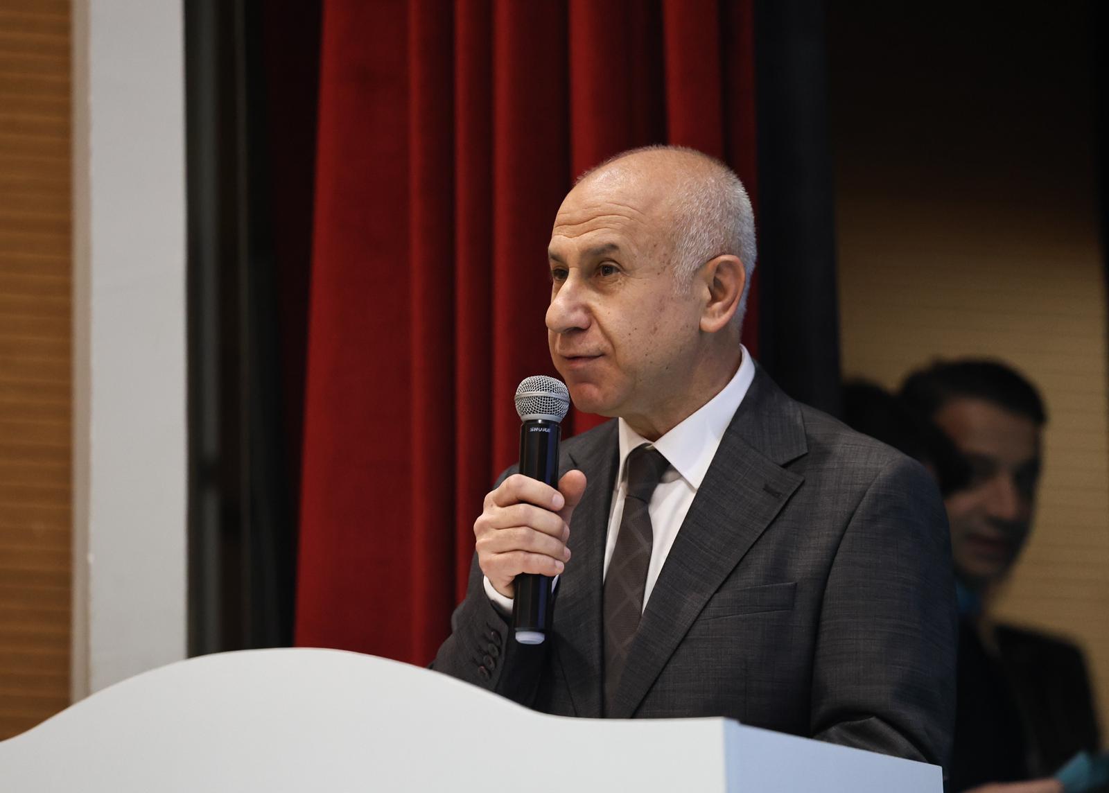 “Özel bireylerimiz gayreti ve azmiyle büyük başarılara imza atıyor”