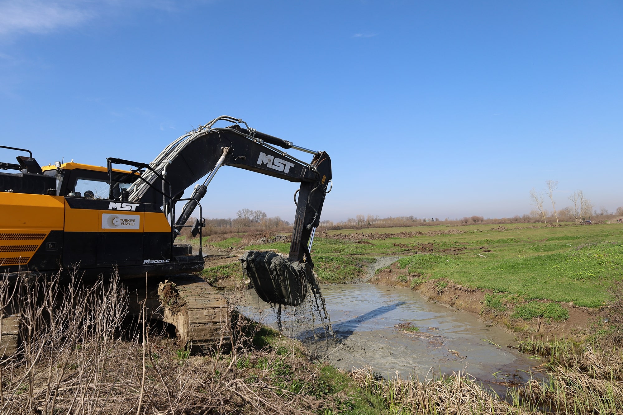 Büyükşehir 2025’te çiftçinin toprağına umut ekti