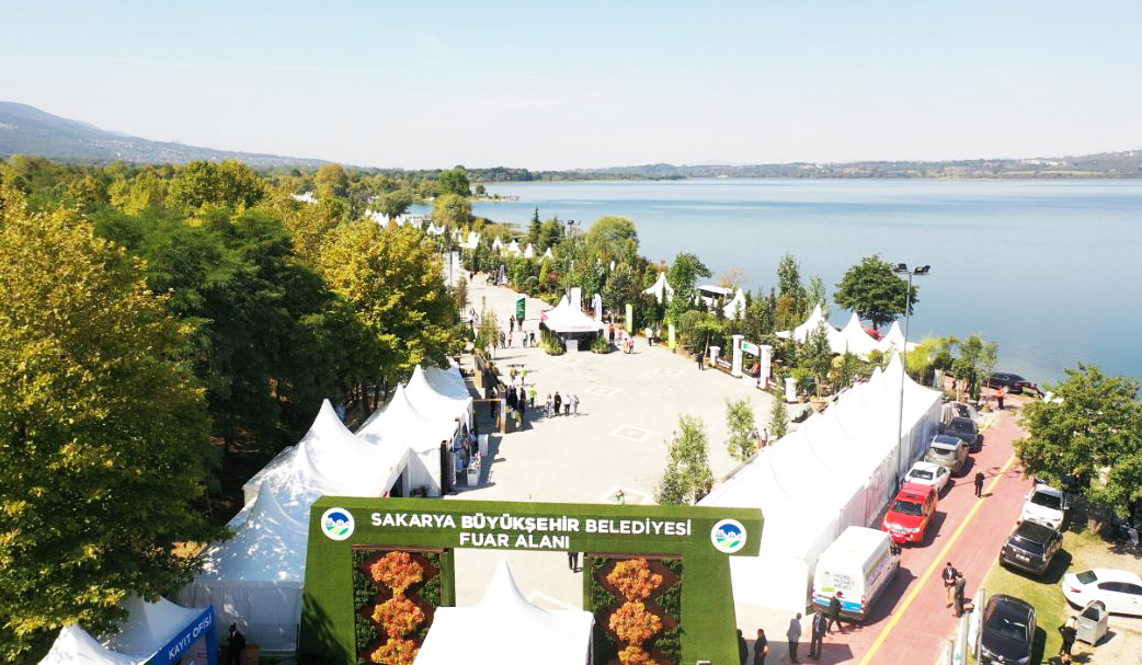 ‘Lokomotif şehir Sakarya’ dev fuarla kapılarını bu kez dünyaya açtı