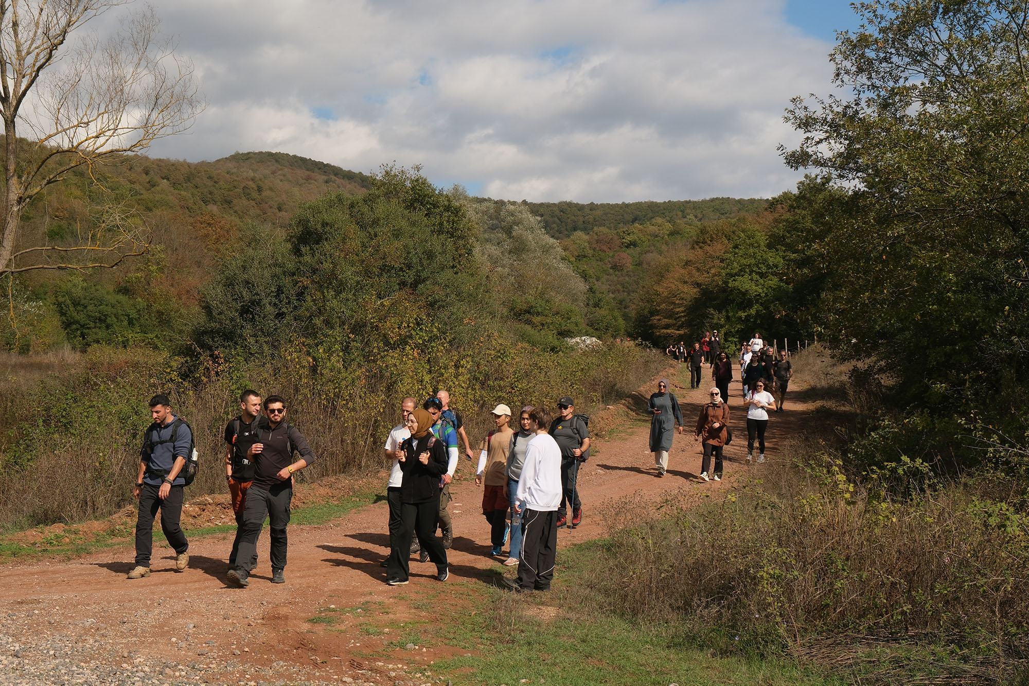 Tabiat aşıklarının Sakarya’daki klasiği sonbaharın muhteşem manzarasında başladı