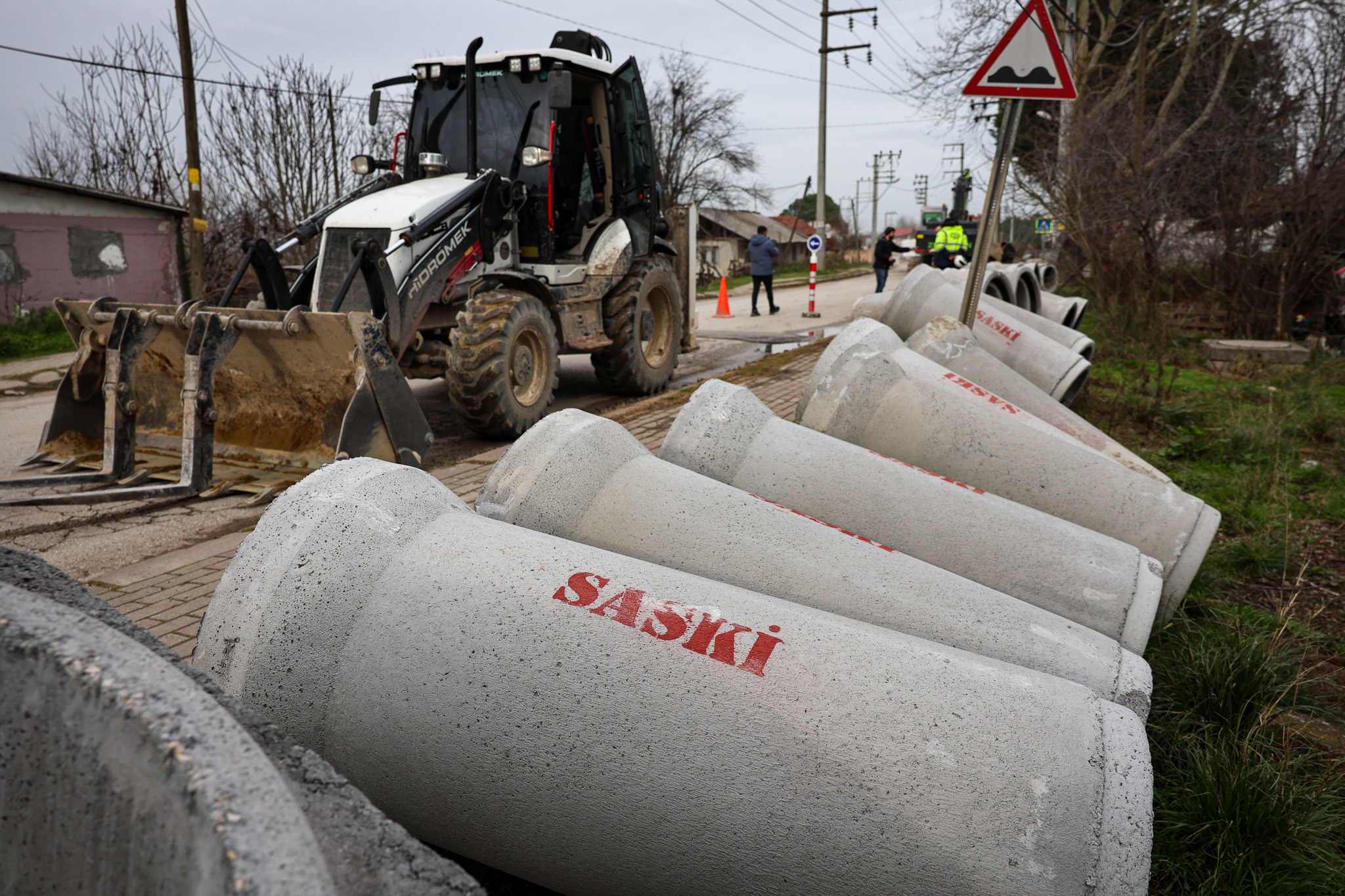 Karakamış Mahallesi’nin yağmur suyu altyapısı yeni hat ile güçleniyor
