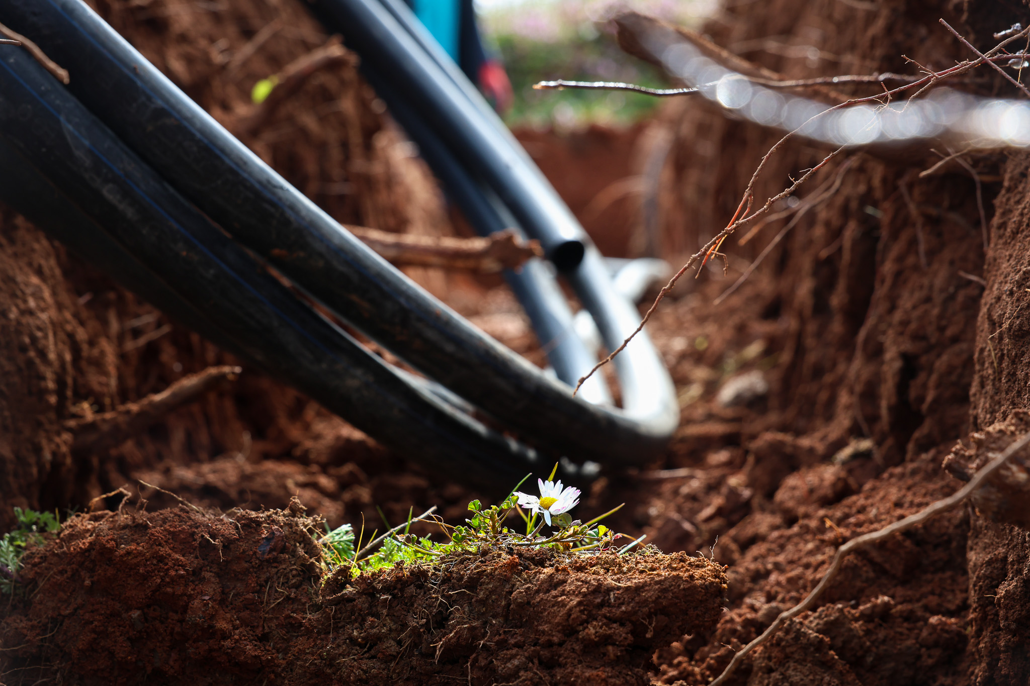 Karasu Kuyumcullu’nun içme suyu geleceği 8 kilometrelik hatla güvence altına alındı