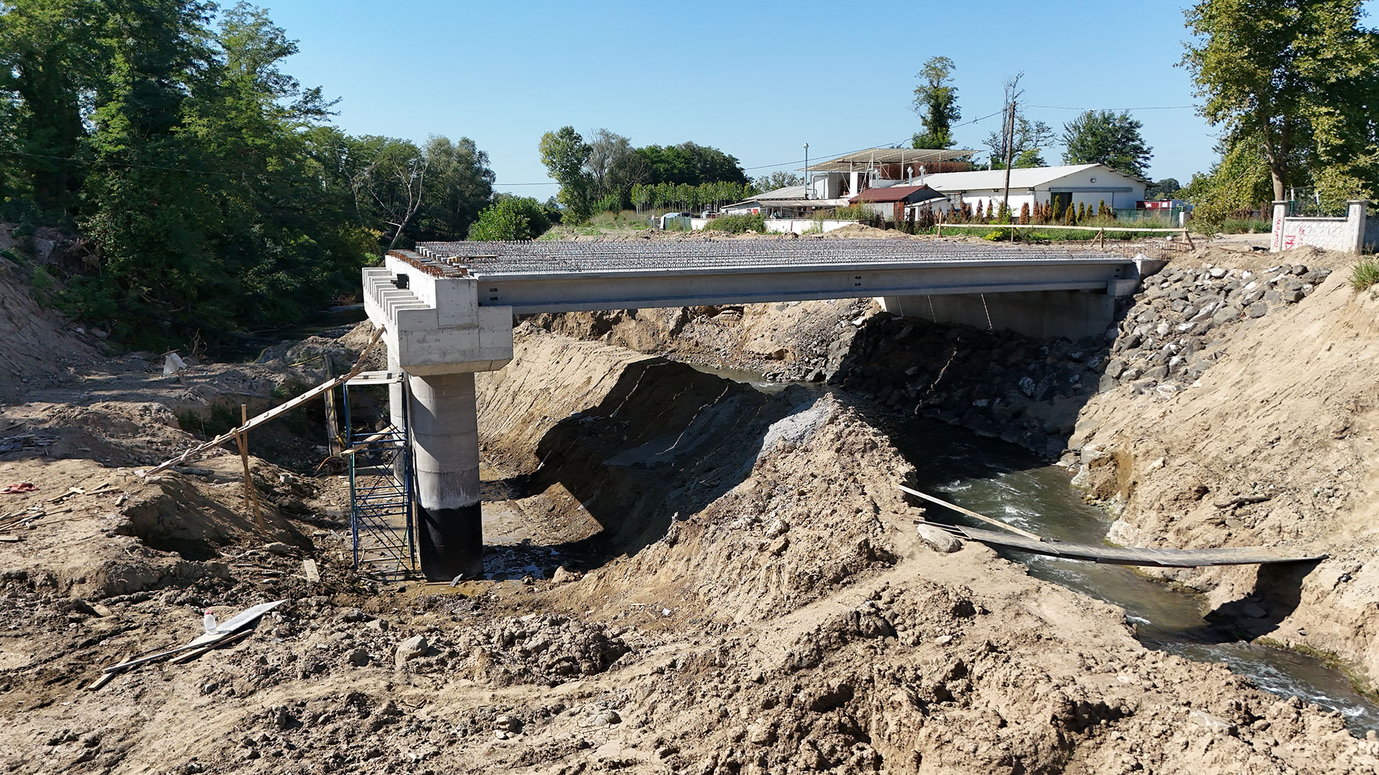 2 ilçe ve 20 mahalleyi bağlayan köprü yükseliyor: Büyükşehir son durumu açıkladı