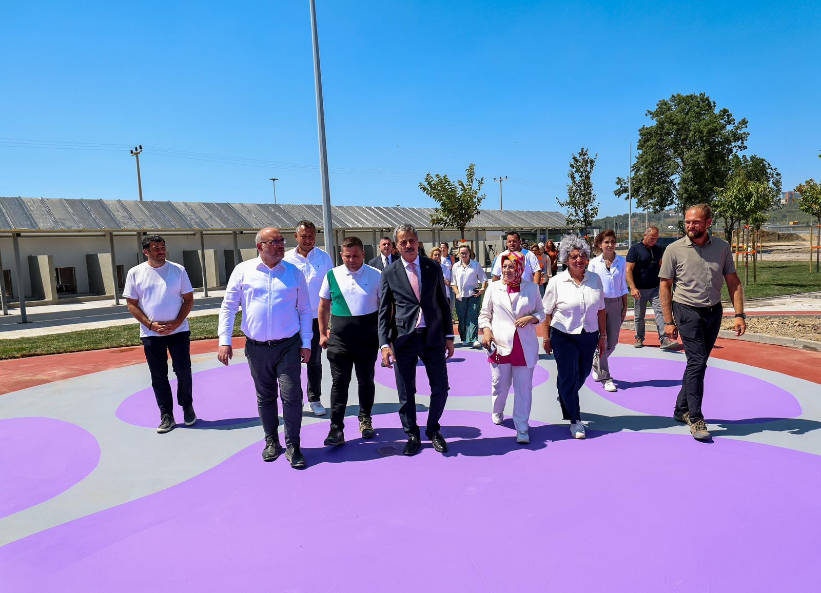 Yusuf Alemdar Türkiye’nin en modern hayvan doğal yaşam alanı için tarih verdi: Pati kafe, çocuk oyun alanları, hayvan kütüphanesine geri sayım…