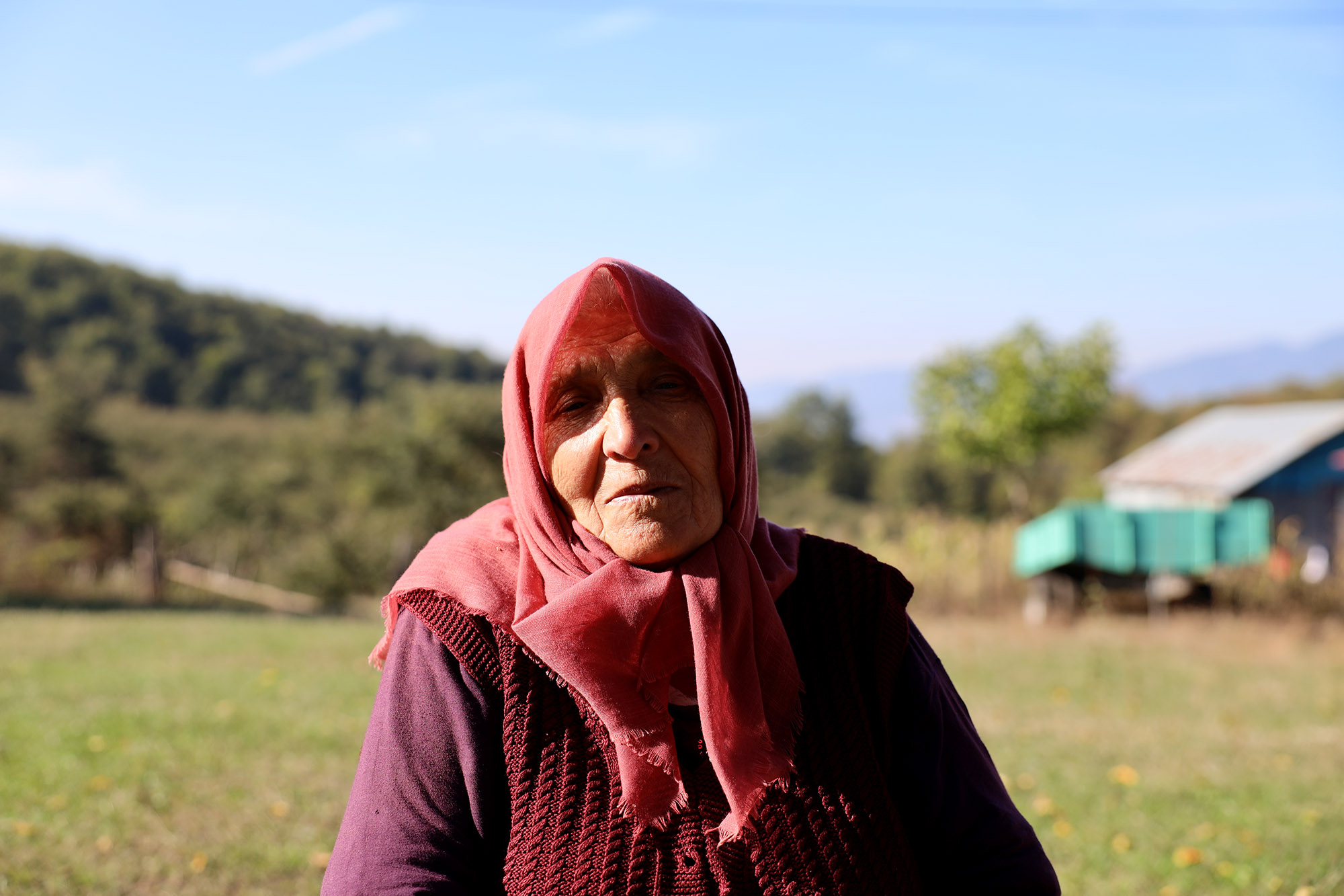 Akyazı’nın kırsalına giden yollar Büyükşehirle güzelleşti