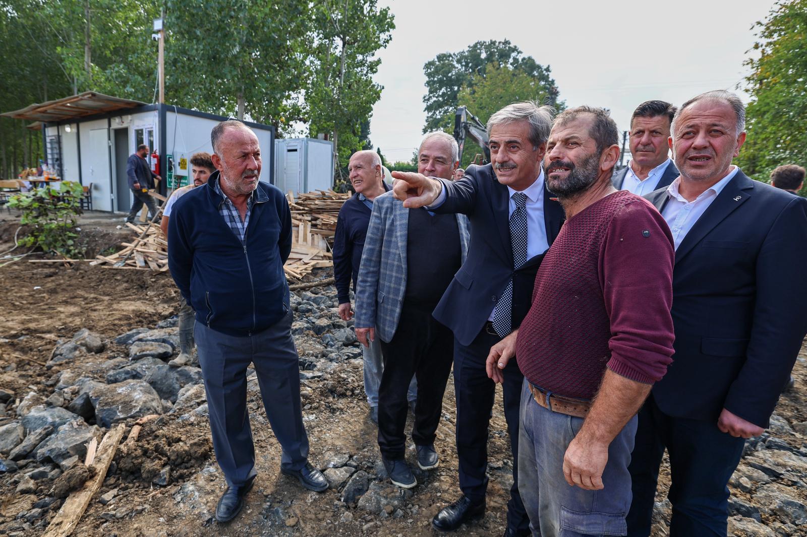 Akyazı’da hizmet ve yatırımlar bir bir tamamlanıyor