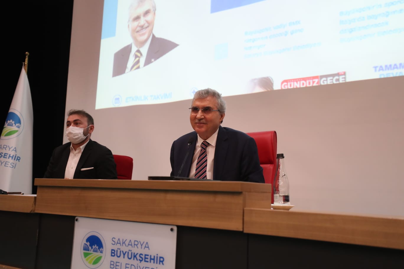 “Sakarya’yı hizmet ve yatırımlarımızla donatıyoruz”