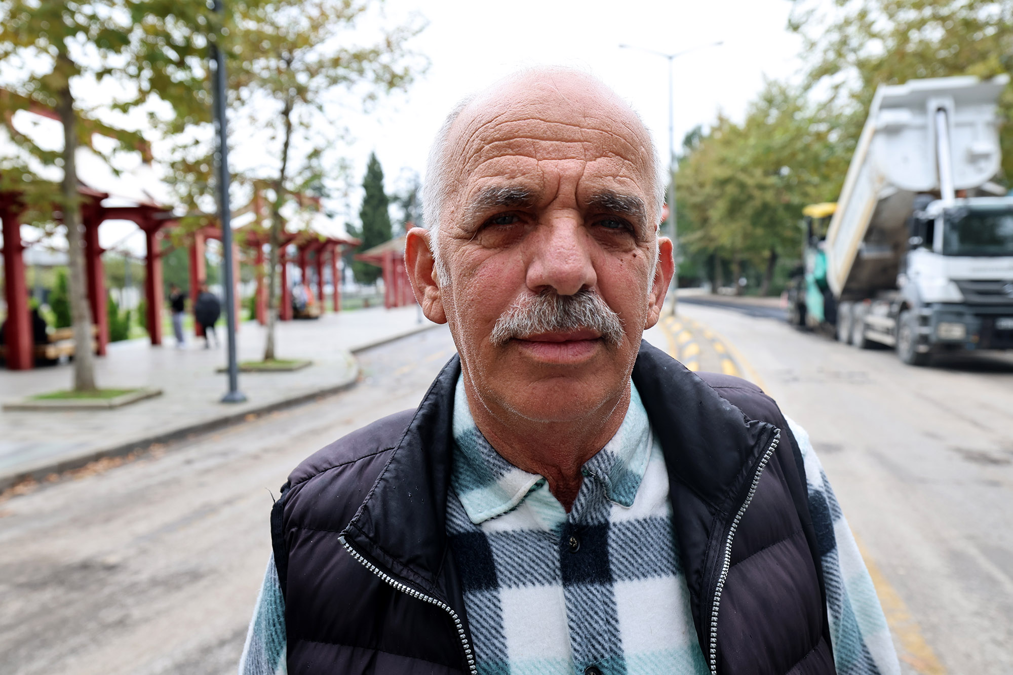 Hendek’in kalbi Şehit Gaffar Okkan Bulvarı’na Büyükşehir dokunuşu