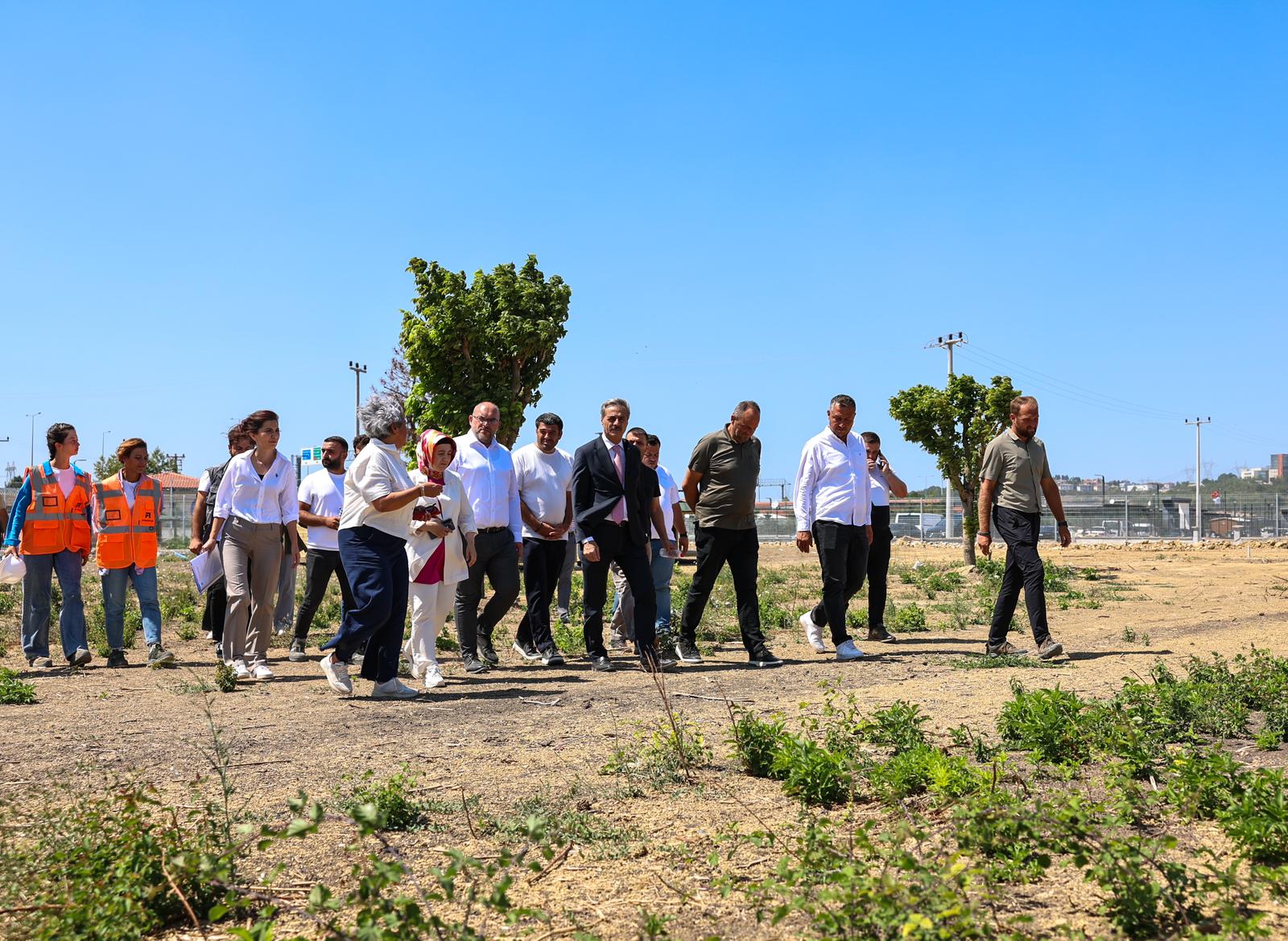 Yusuf Alemdar Türkiye’nin en modern hayvan doğal yaşam alanı için tarih verdi: Pati kafe, çocuk oyun alanları, hayvan kütüphanesine geri sayım…