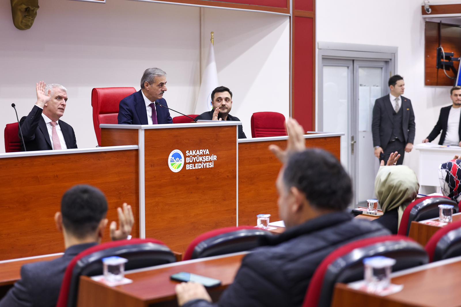 “Sapanca Gölü kıyılarını vatandaşlarımızın kullanımına sunmakta kararlıyız”