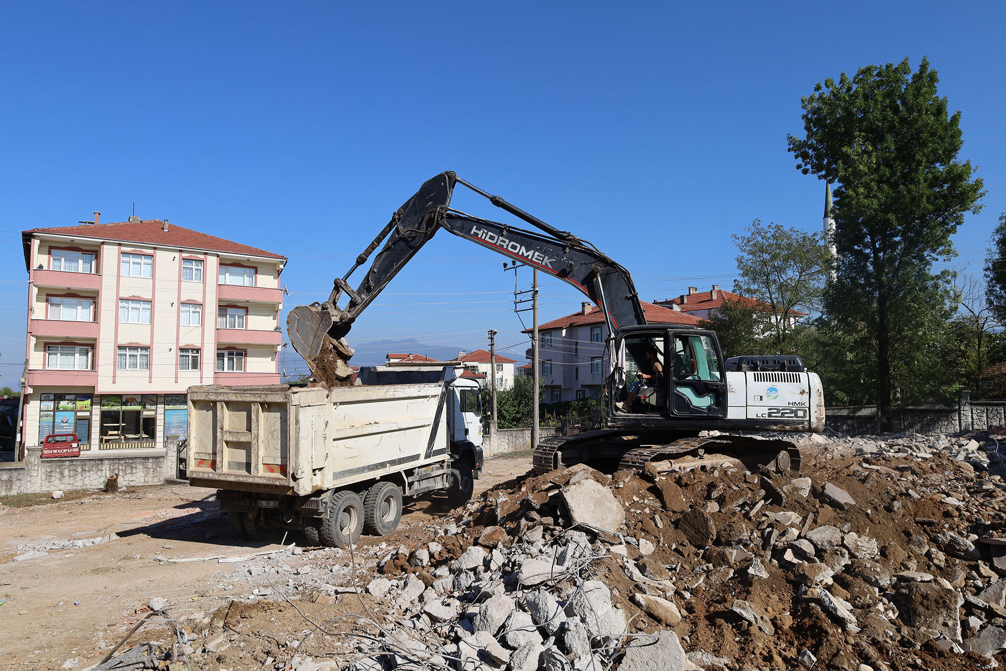Karapürçek Sosyal Gelişim Merkezi’nde çalışmalar başladı