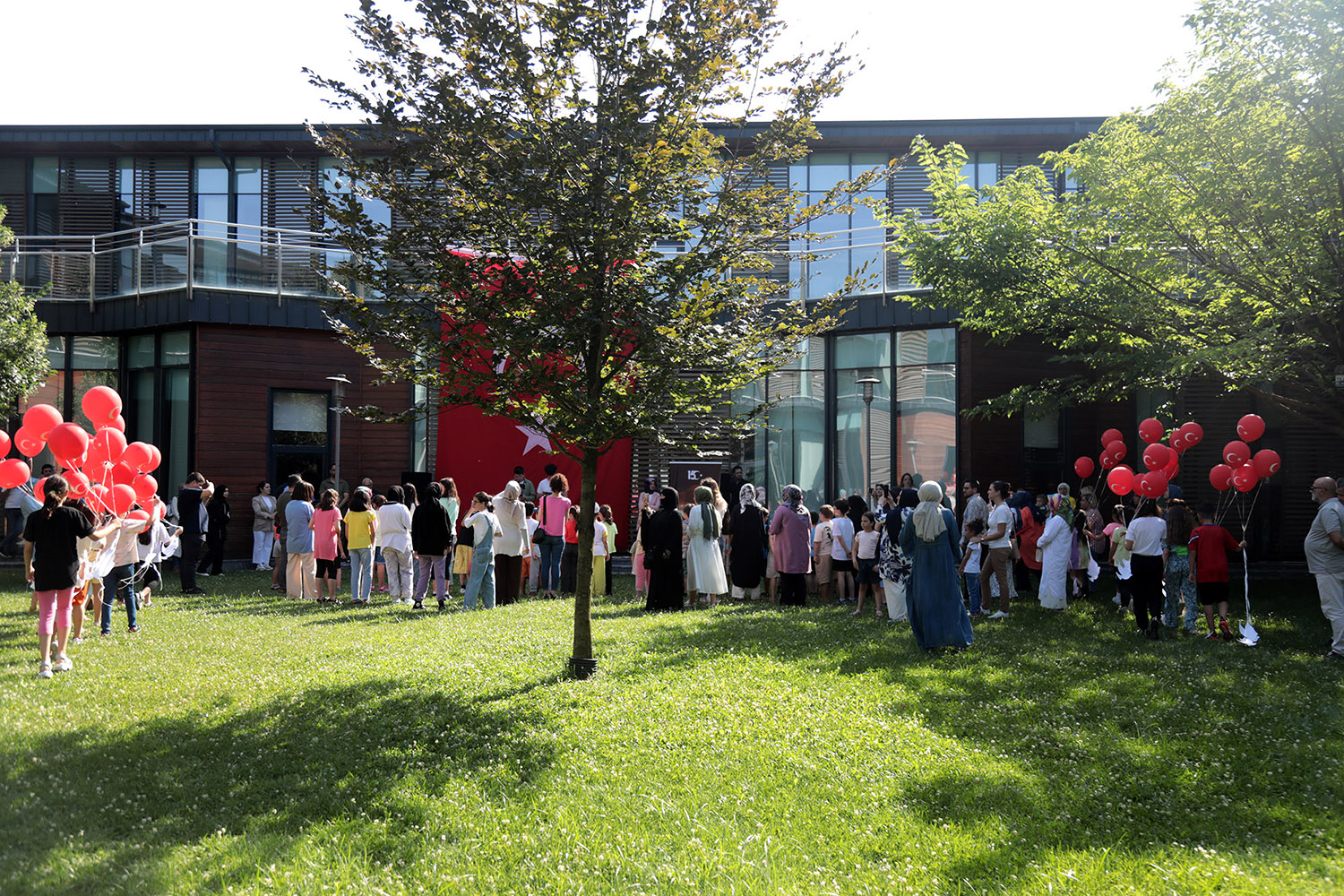 Minik öğrencilerden anlamlı etkinlik