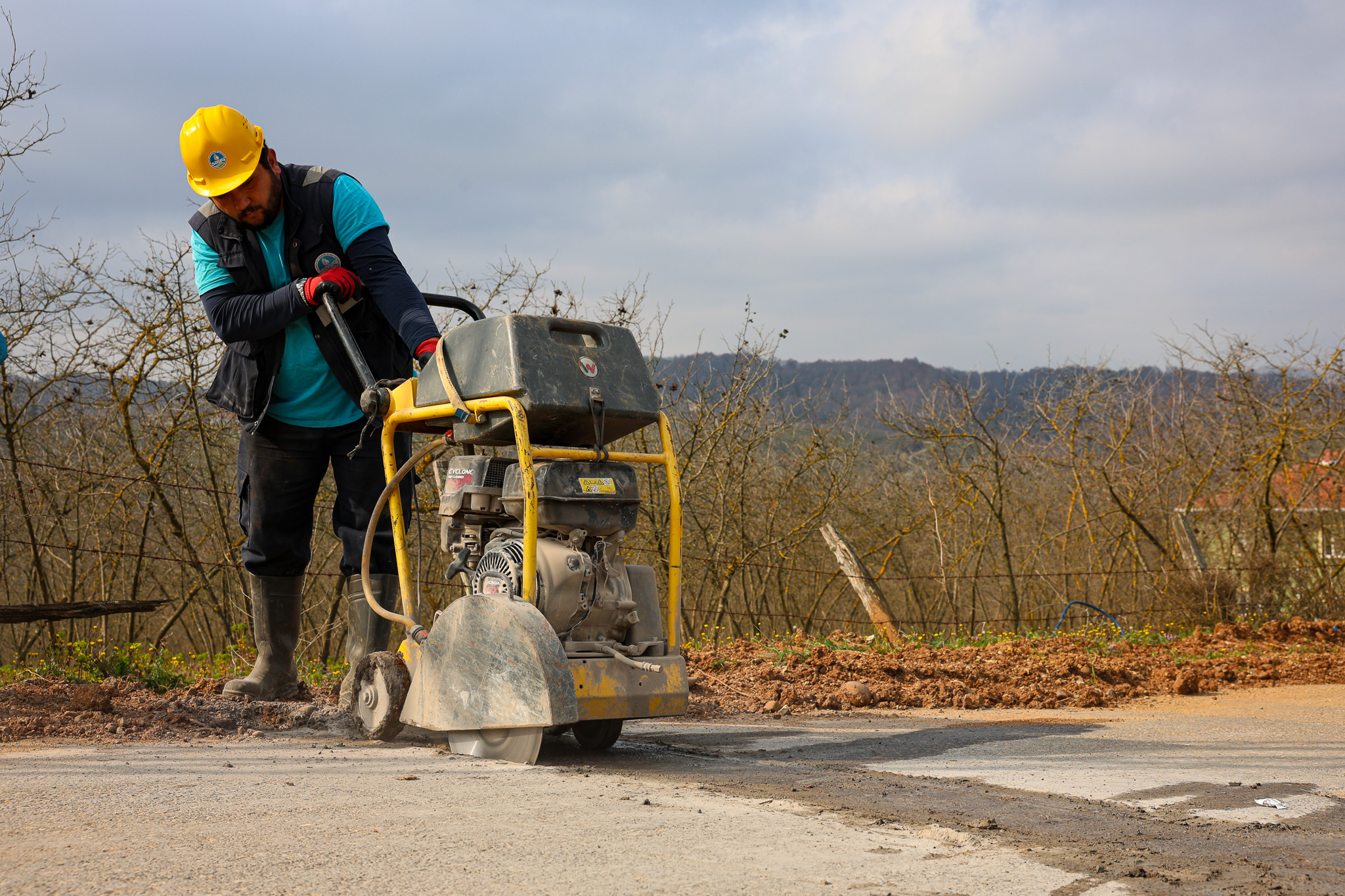 Karasu Kuyumcullu’nun içme suyu geleceği 8 kilometrelik hatla güvence altına alındı