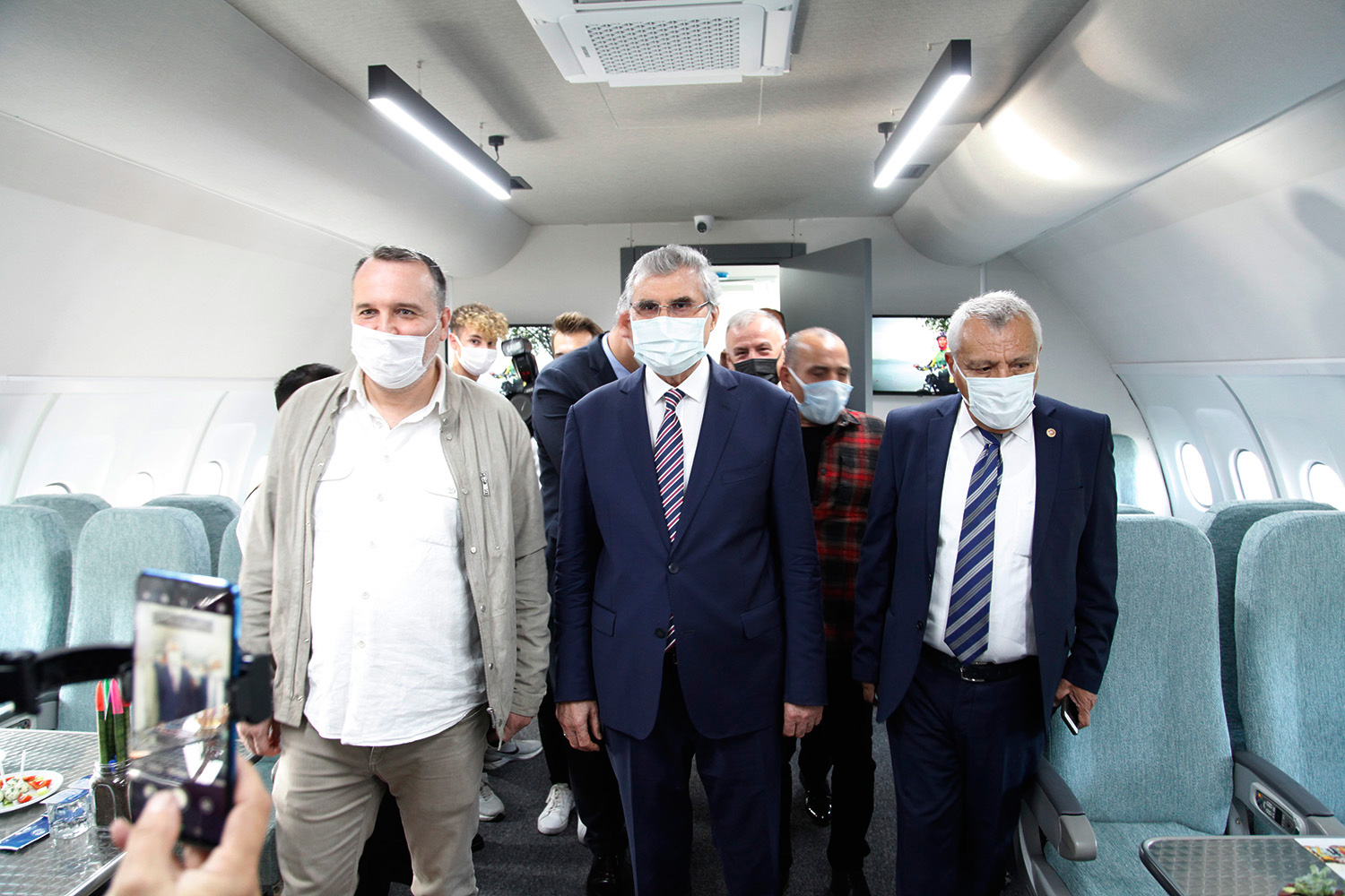 “Büyükşehir Uçak Kıraathanesi şehrin hatıra merkezi olacak”