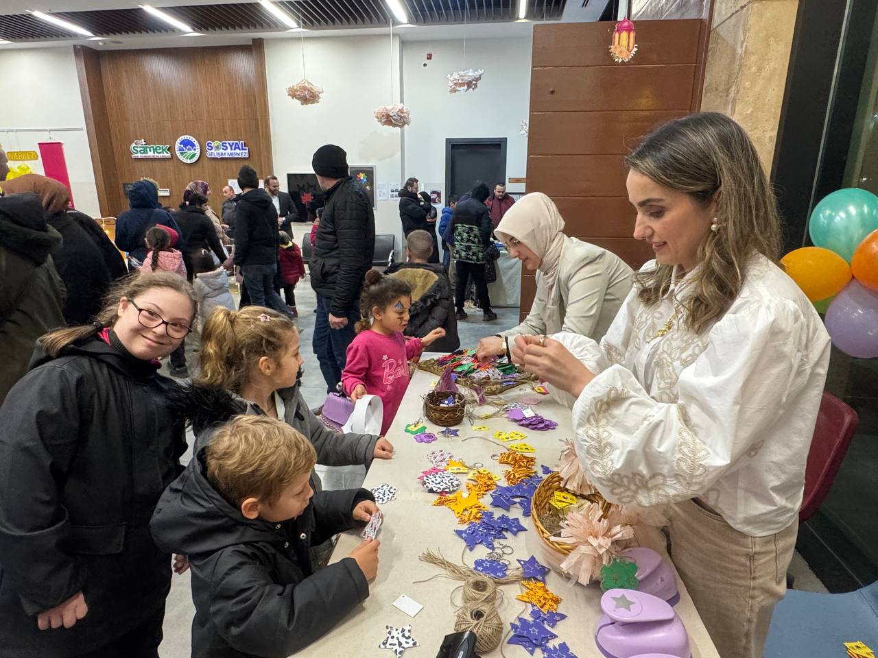 “Çocukça Ramazan Şenliği” coşkulu finalini Akyazı’da yaptı