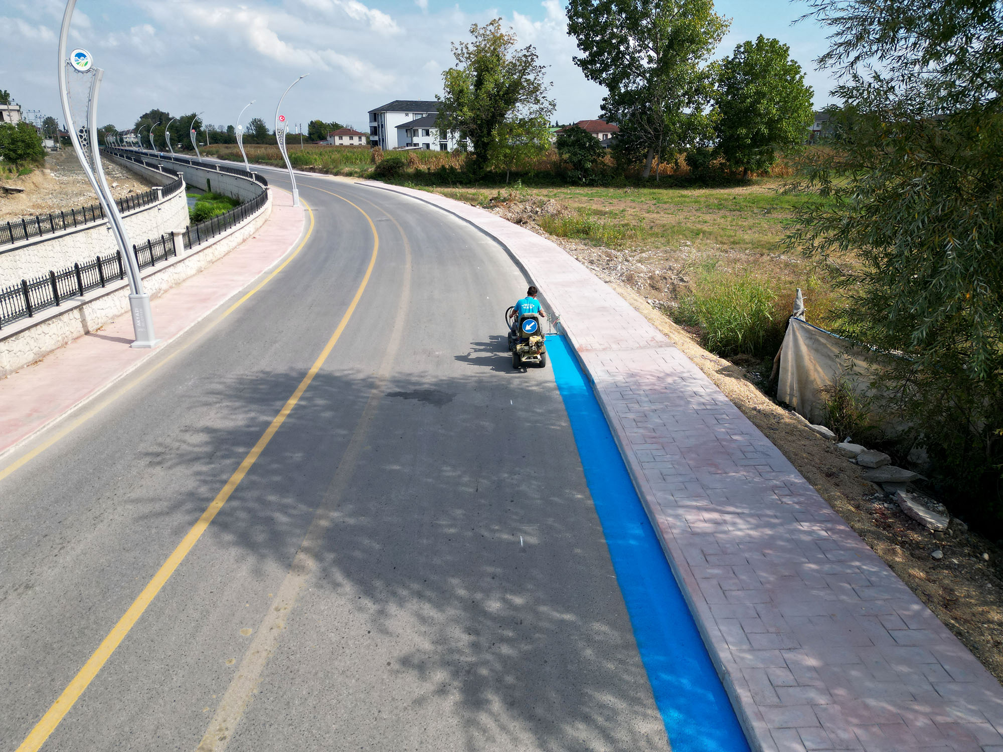 Karacasu’ya modern dokunuş: 2 kilometrelik bisiklet yolu kazandırılıyor