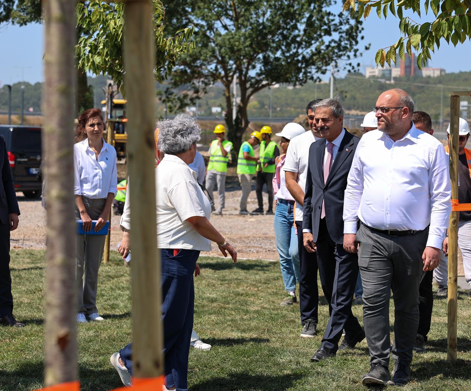 Yusuf Alemdar Türkiye’nin en modern hayvan doğal yaşam alanı için tarih verdi: Pati kafe, çocuk oyun alanları, hayvan kütüphanesine geri sayım…