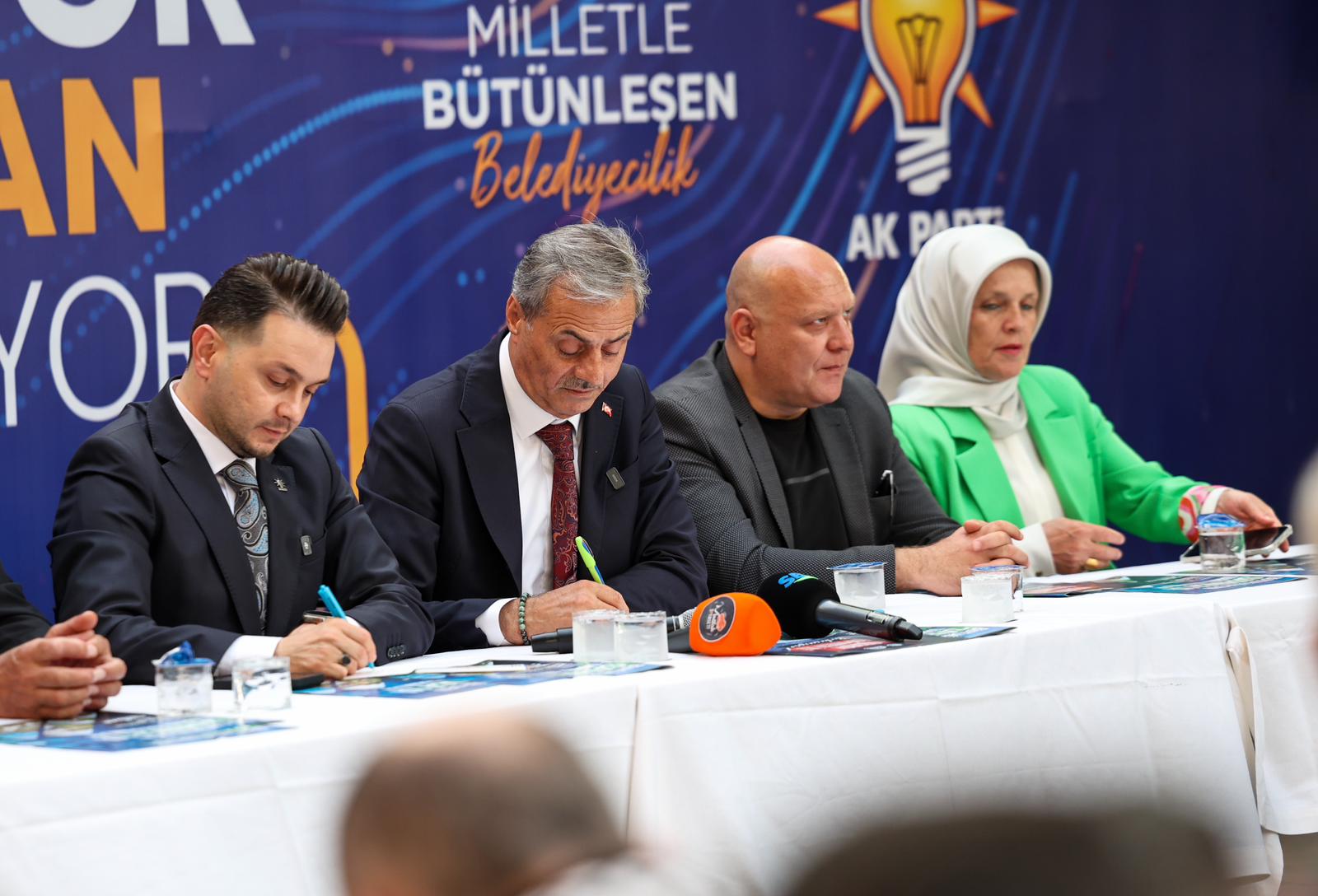 Sapanca’dan Yusuf Alemdar’a hizmet teşekkürü: “Sapanca tarihte ilk kez bu kadar yatırım görüyor”