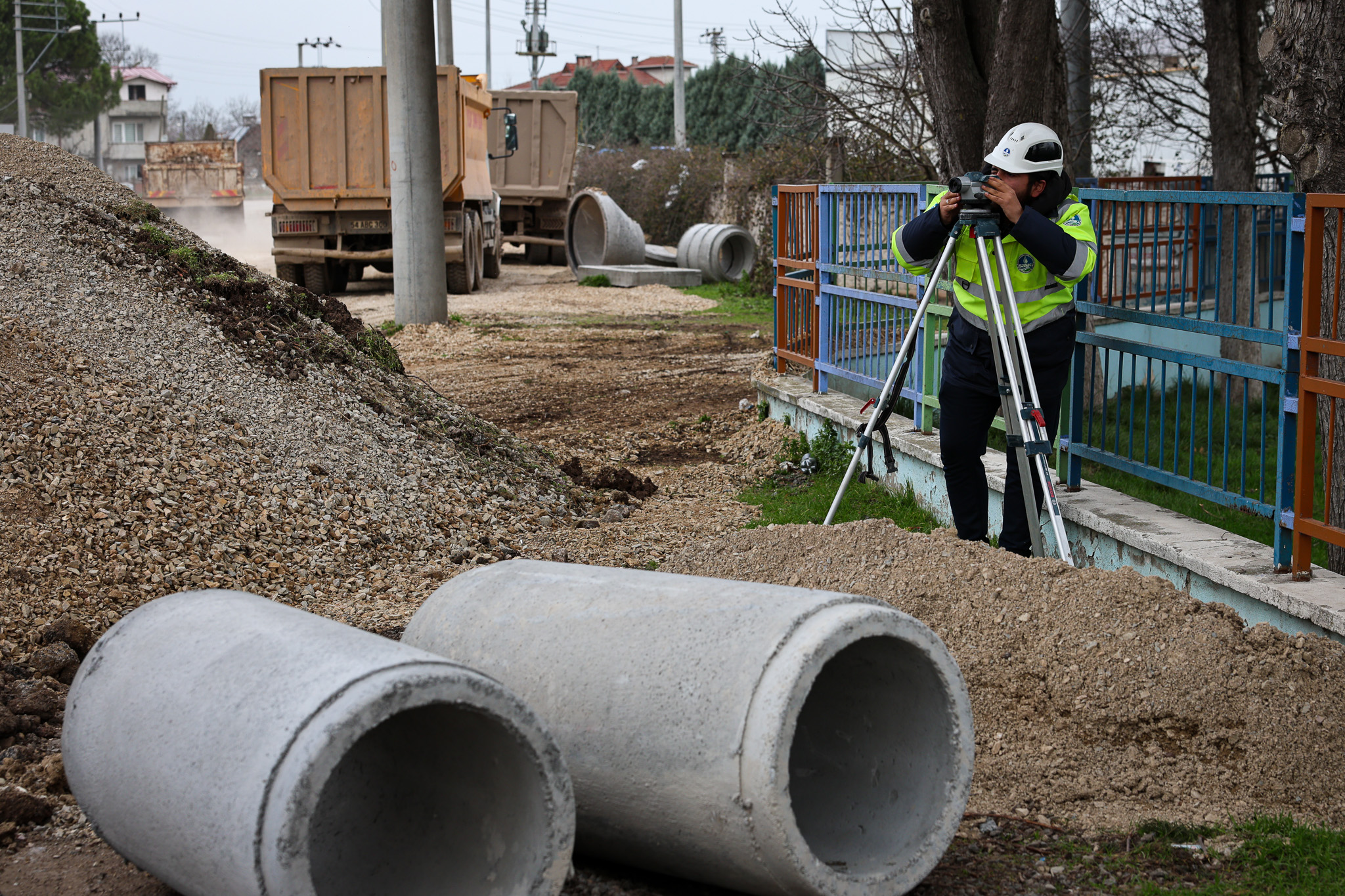 Karakamış Mahallesi’ne 3 bin 500 metrelik yağmursuyu hattı kısa sürede kazandırıldı