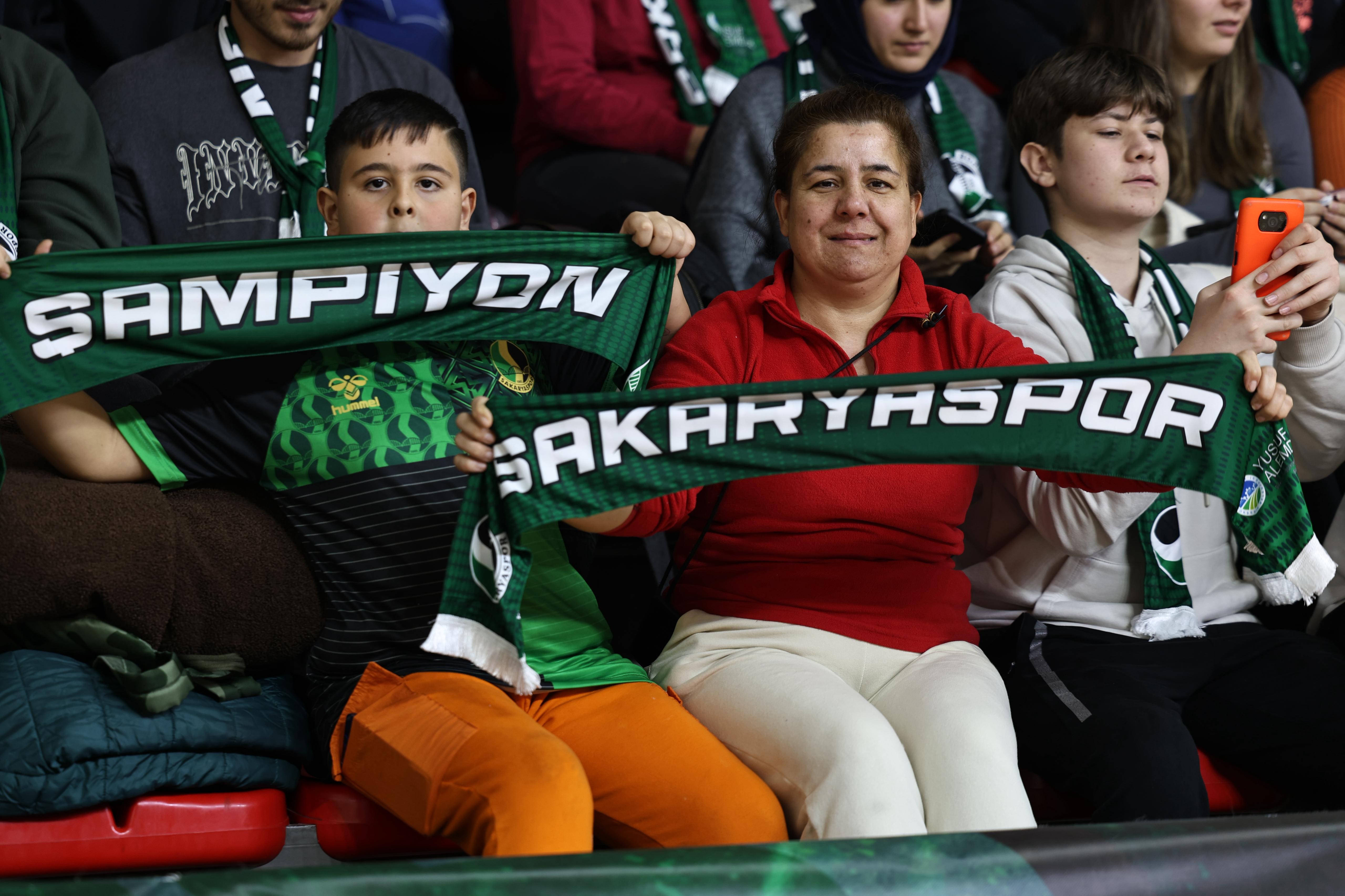 Basketbol, namağlup serisini 9 maça çıkardı: 80-63