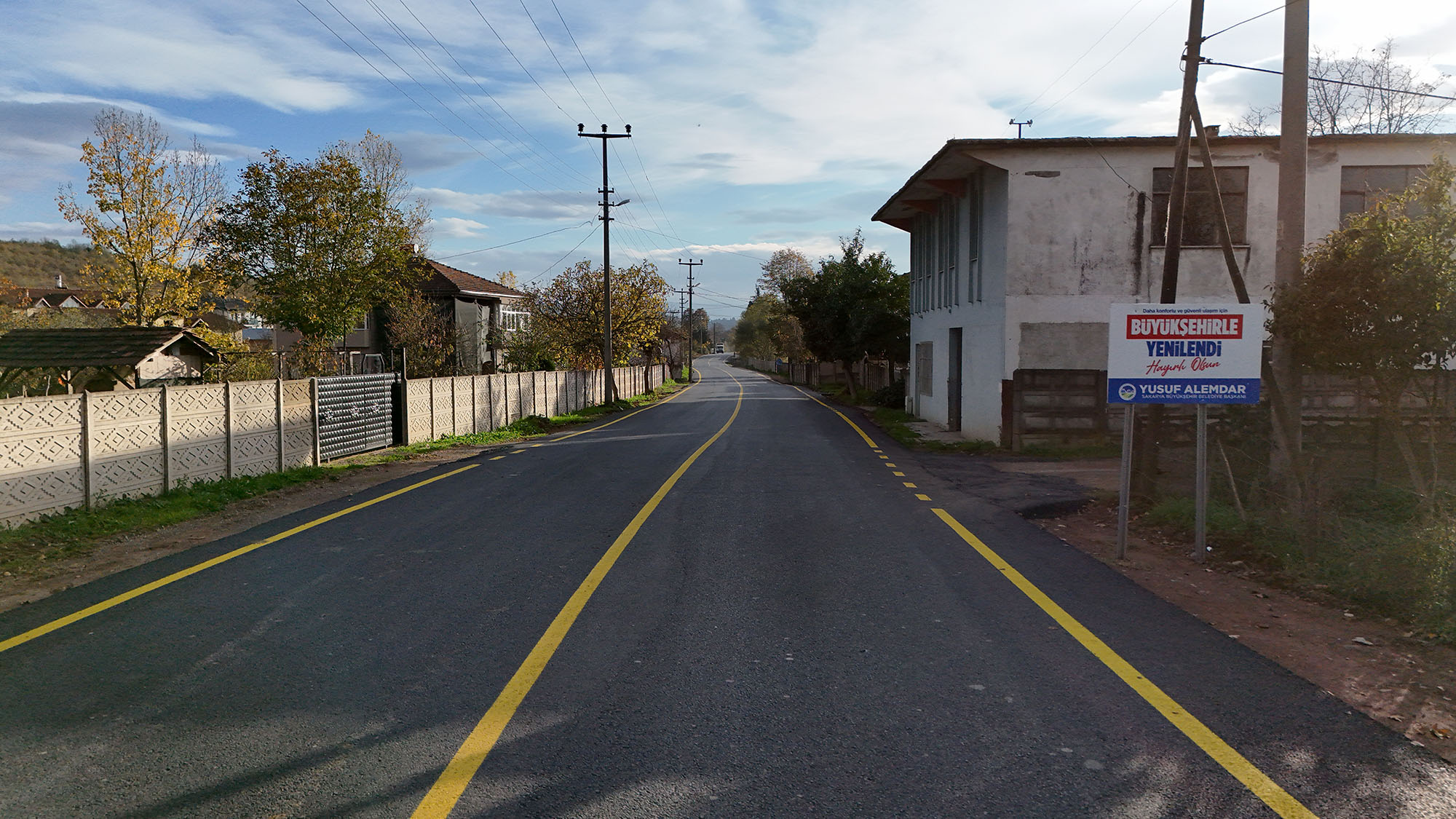 Büyükşehir Hendek’te 20 kilometrelik asfalt çalışmasını tamamladı