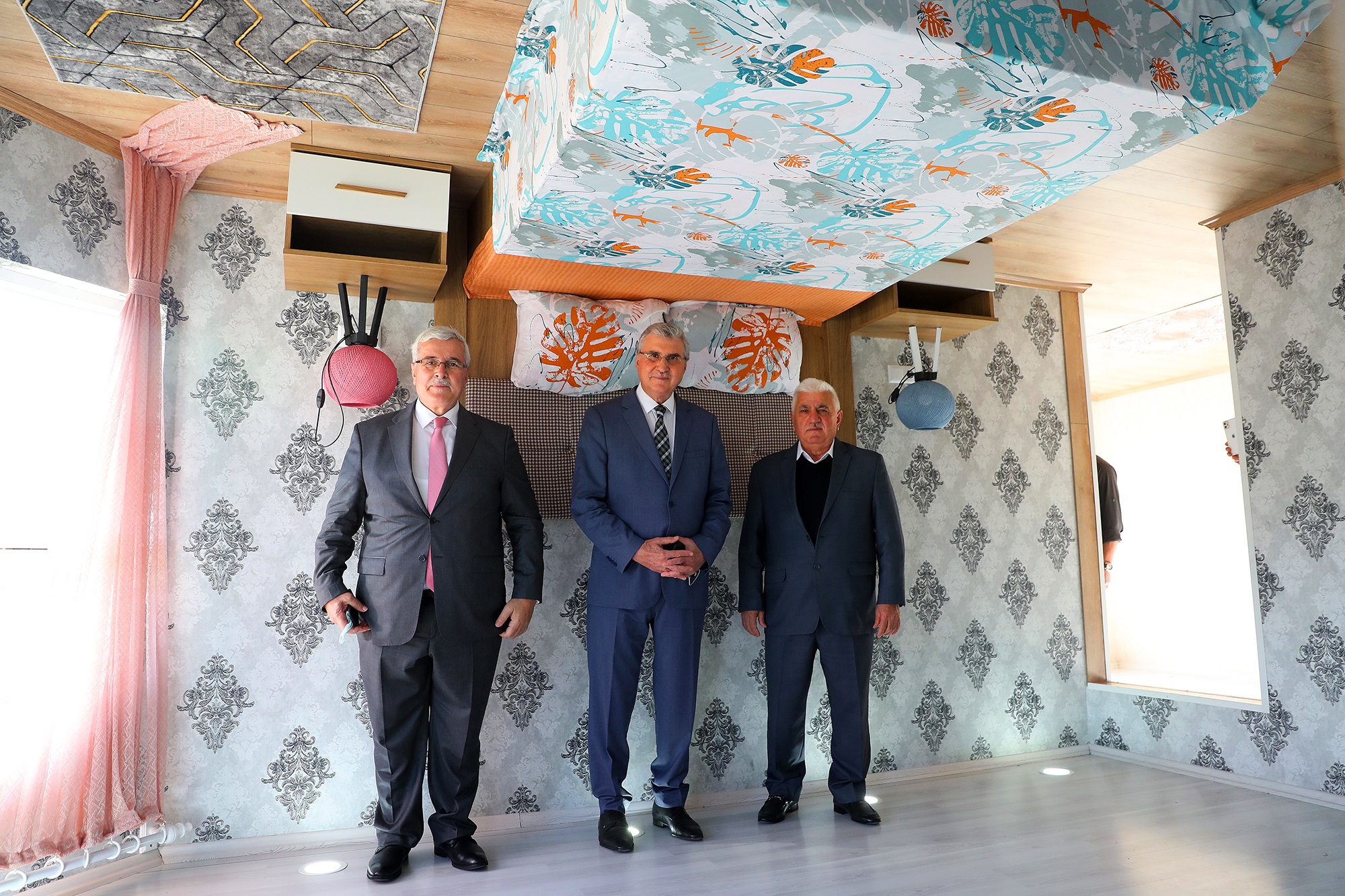 “Sakarya’nın sosyal yaşamına benzeri olmayan projeler kazandırıyoruz”
