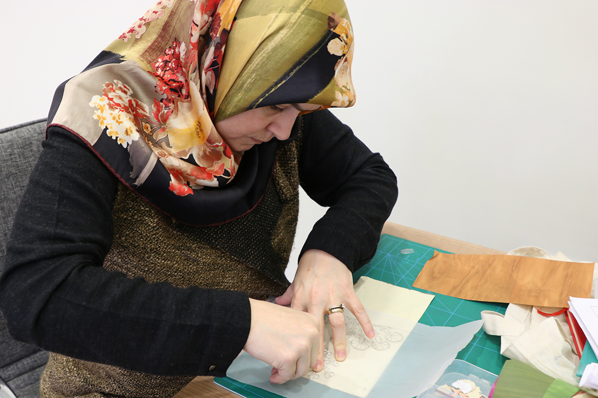 Kat’ı Geleneksel Sanatlar’da sabırla işleniyor