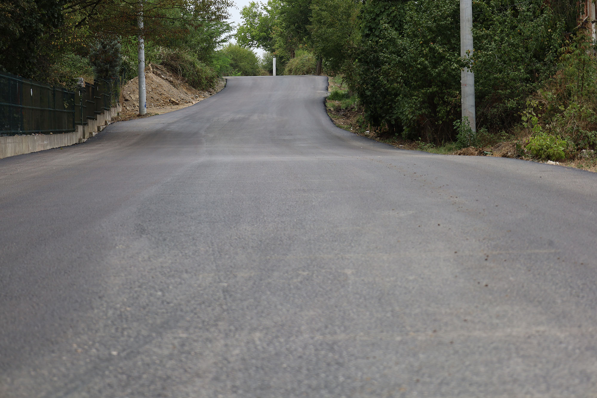 Adapazarı ve Serdivan’ın kırsalında kritik güzergâh Büyükşehirle sil baştan 