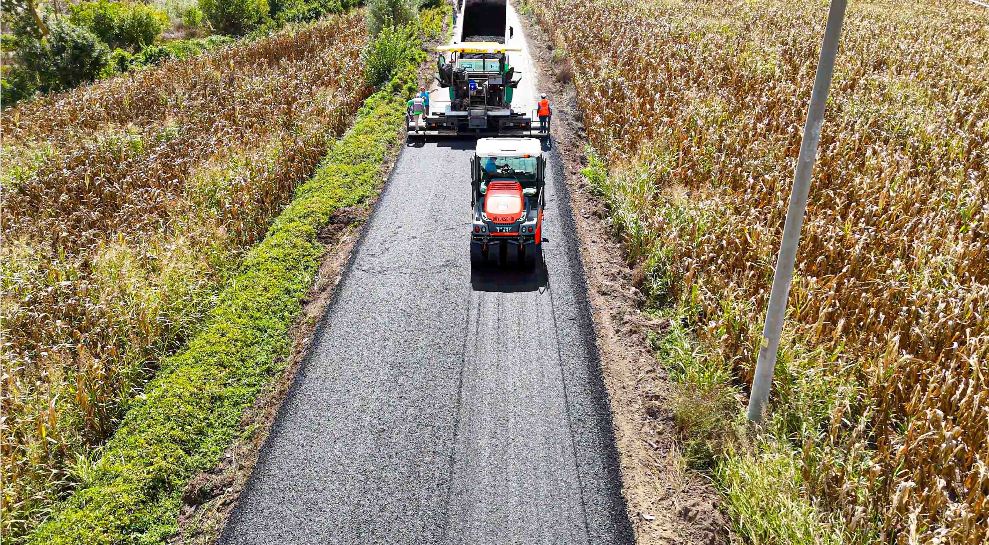 Sakarya’nın kuzeyinde 4 mahalle daha sıcak asfalta buluşuyor