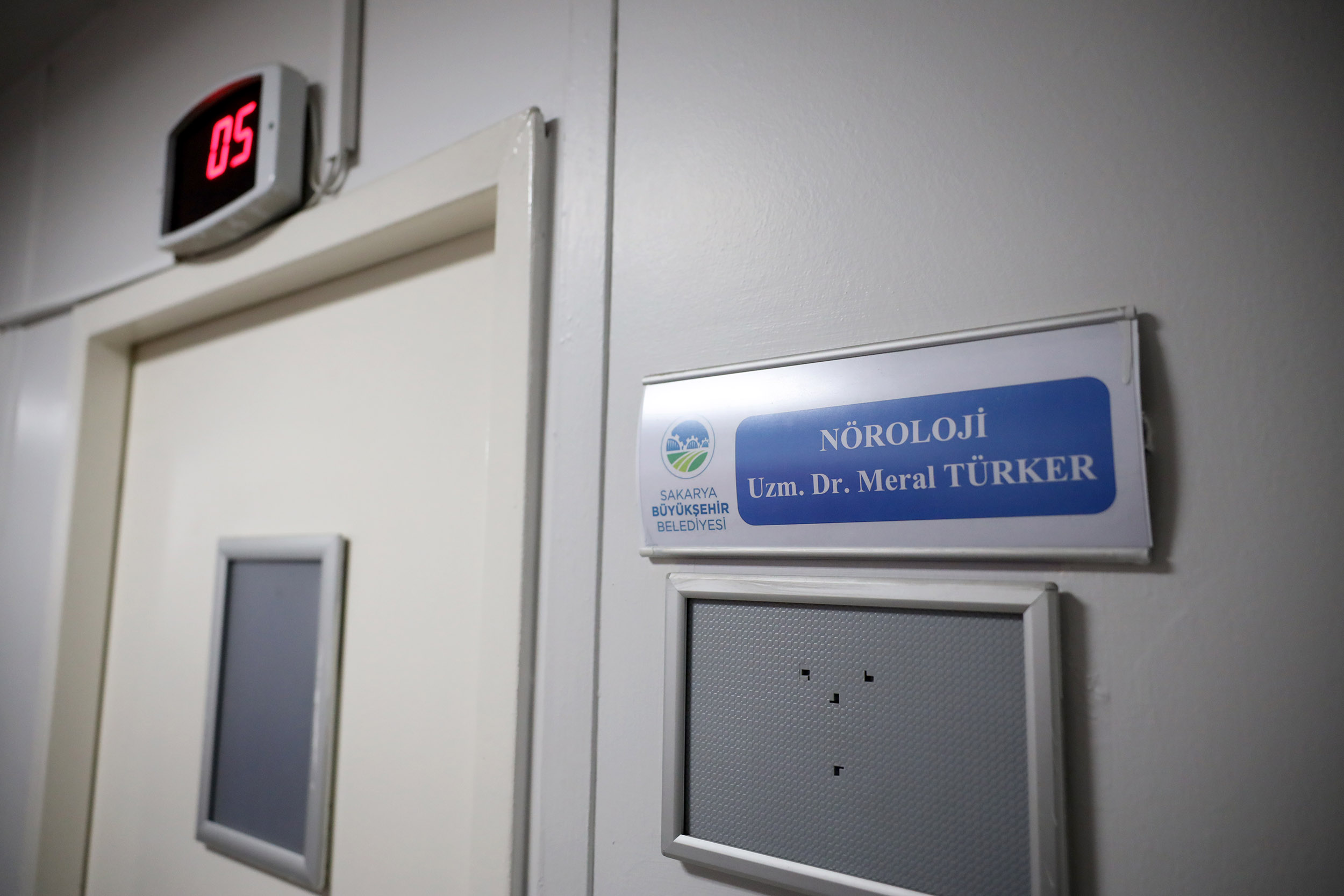 Tıp Merkezi’nde nöroloji polikliniği hasta kabulüne başladı