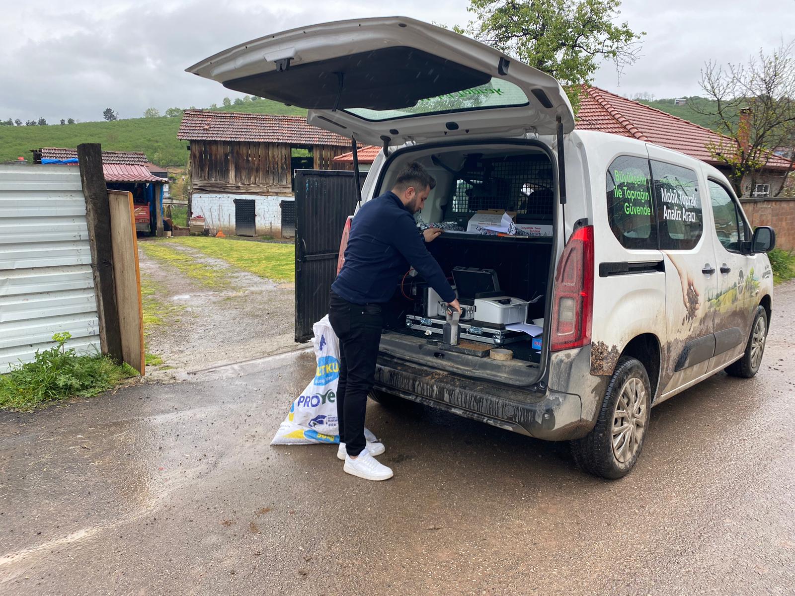 Büyükşehir’in toprak analizine son iki ayda 600 başvuru