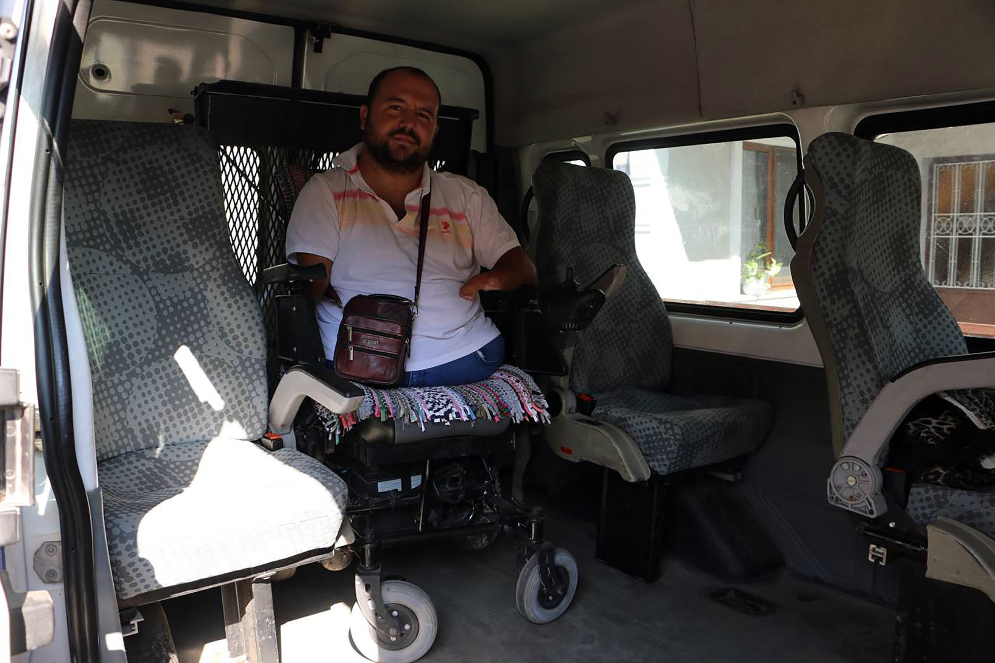 Büyükşehir’den özel gereksinimli vatandaşlara ulaşım desteği