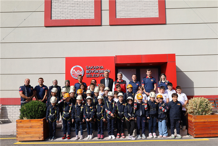 Büyükşehir itfaiyesinden miniklere afet bilinci