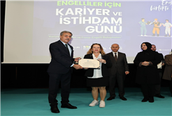 “Özel bireylerimiz gayreti ve azmiyle büyük başarılara imza atıyor”