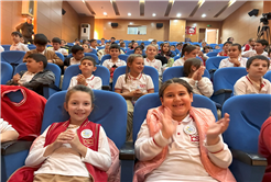 “Akça” tiyatrosuyla minikler çevre bilinci kazandı