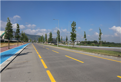 Büyükşehir, yol çizgilerini yenileyerek güvenli ulaşımı güçlendiriyor