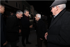 “Bayrama birlik ve sağlık içinde kavuşalım”