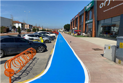 Büyükşehir’den Erenler’de bisiklet yollarına güvenli dokunuş