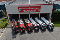 İtfaiye Teşkilatına güç katan 70 milyon TL’lik 6 aracı Yusuf Alemdar paylaştı: “Afetlere karşı mücadele gücümüzü artırmaya devam edeceğiz”